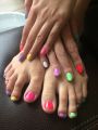 Педикюр и маникюр с гель-лаком