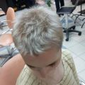 Осветление с помощью крем-краски и стрижка