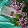Красивый мягкий и очень вместительный женский кошелек Spring&Love

Из хромовой кожи двух оттенков, серебро и блестящая сирень. 

Весенне-летний вариант.
Мягкая кожа.
Прошит в ручную вощеными нитями. 
14 отделов для карт.
5 отделов для купюр, документов и телефона!

Удобно держать в руке! 

Спешите заказать, такую модель быстро разбирают! 

Делаем под заказ, кожа еще в наличии.

Отправляем по всей России и миру. 
Отправка за счет покупателя.

#spring #spring&love
#love #кошелекдляпутешест