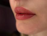 Выполнила перманентный макияж губ, в технике «помадный прокрас» Цена: 4.000руб 
Также набираю моделей для контента фото/Reels 2.500руб