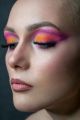 Яркий макияж