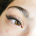 Объёмное наращивание ресниц с лучами 