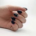 Маникюр на модели у которой не было маникюра под года. Была сильно налипшая кутикула. Сложные руки