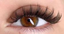 Микс из коричневых ресниц и чёрных лучей