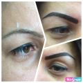 Поменяла форму брови и подобрала цвет пигмента по желанию клиента.