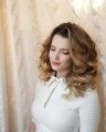 укладка волос и макияж
