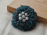 Брошь из бисера